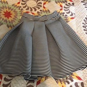 Black and white scuba skirt